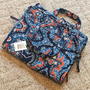 Vera Bradley Hanging Travel Organizer